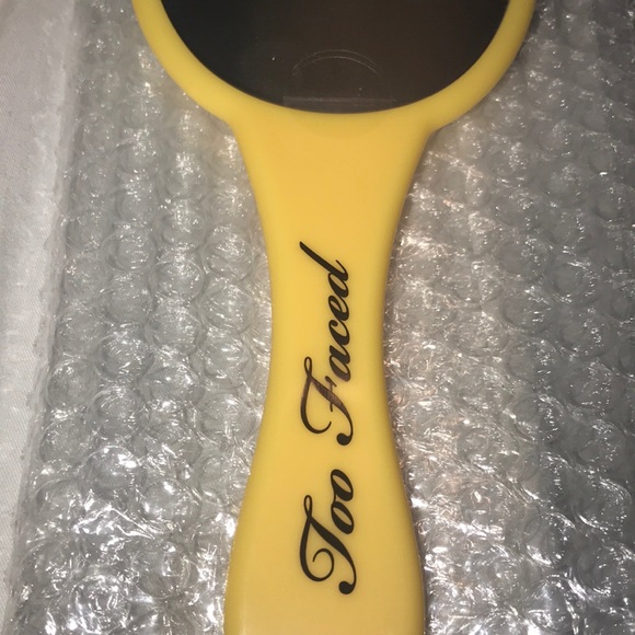 Too faced pineapple mirror - Picture 2 of 3